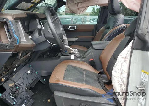 2023 Ford Bronco Base from USA, damaged, VIN 1FMEE5DP1PLB38727